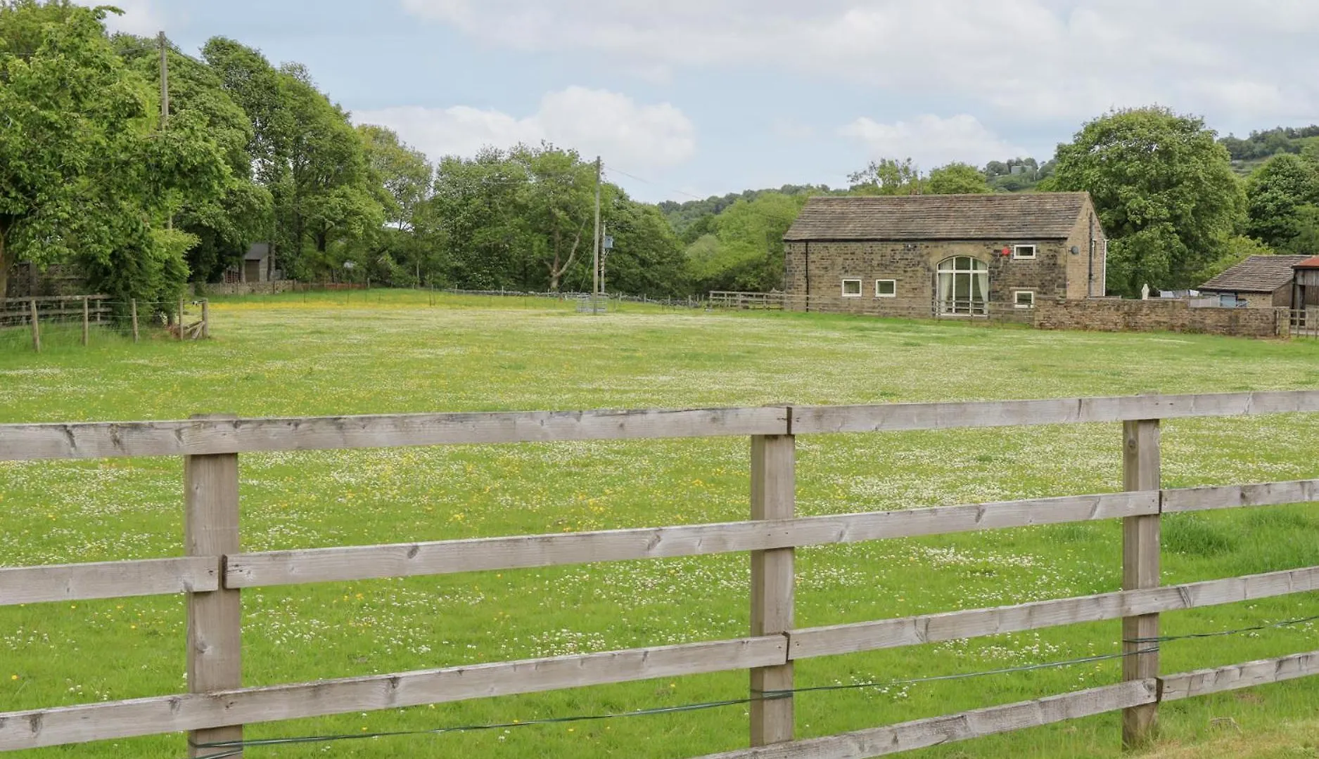 Bullace Barn Thurlstone Großbritannien